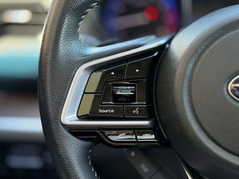 Used 2018 Subaru Outback 3.6R Limited AWD/4WD image 10