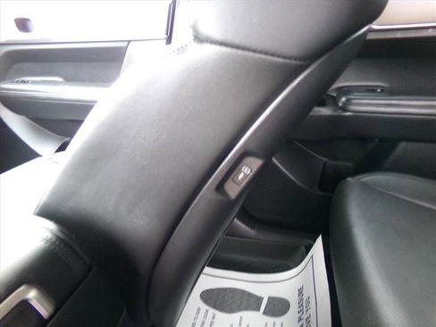 Used 2025 Hyundai Santa Fe SEL image 13