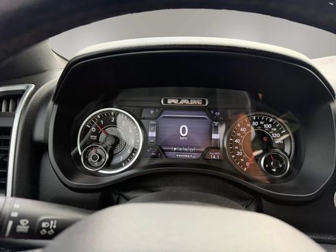 Used 2019 RAM 1500 Big Horn AWD/4WD image 13