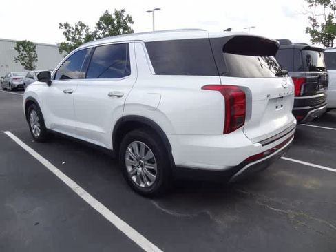 Used 2023 Hyundai Palisade SEL AWD/4WD image 6