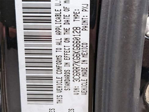 Used 2019 RAM 1500 Express w/ Express Value Package image 24