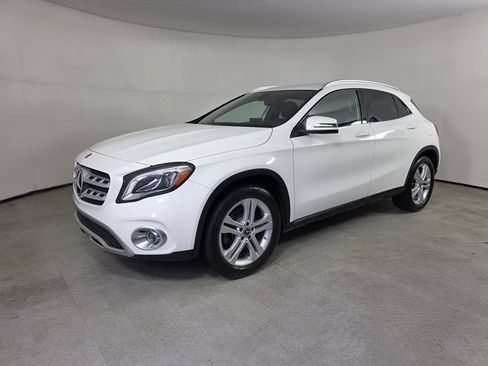 Used 2020 Mercedes-Benz GLA 250 4MATIC image 8