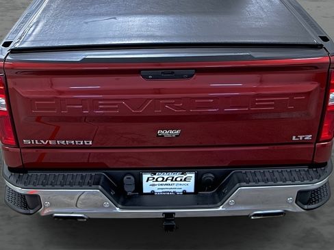 Used 2019 Chevrolet Silverado 1500 LTZ w/ LTZ Plus Package AWD/4WD image 11