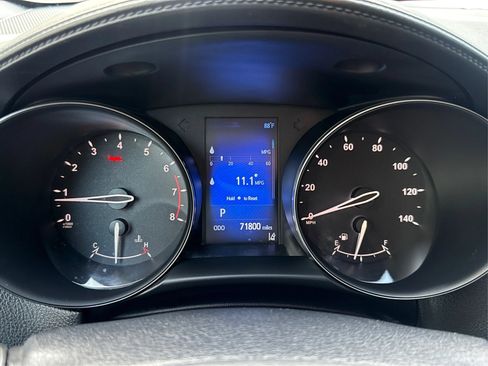 Used 2018 Toyota C-HR XLE FWD image 17