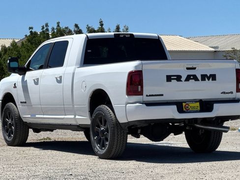 New 2026 RAM 3500 Laramie AWD/4WD image 6