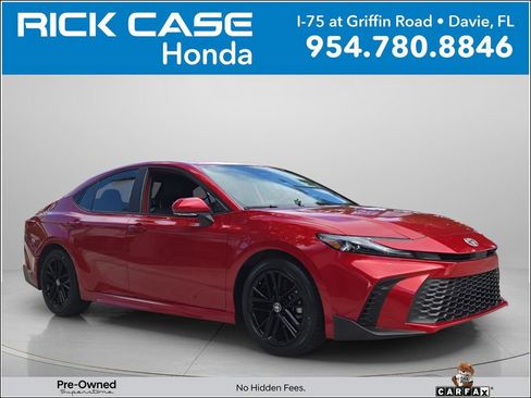 Used 2025 Toyota Camry SE w/ Multimedia Upgrade Package FWD image 1