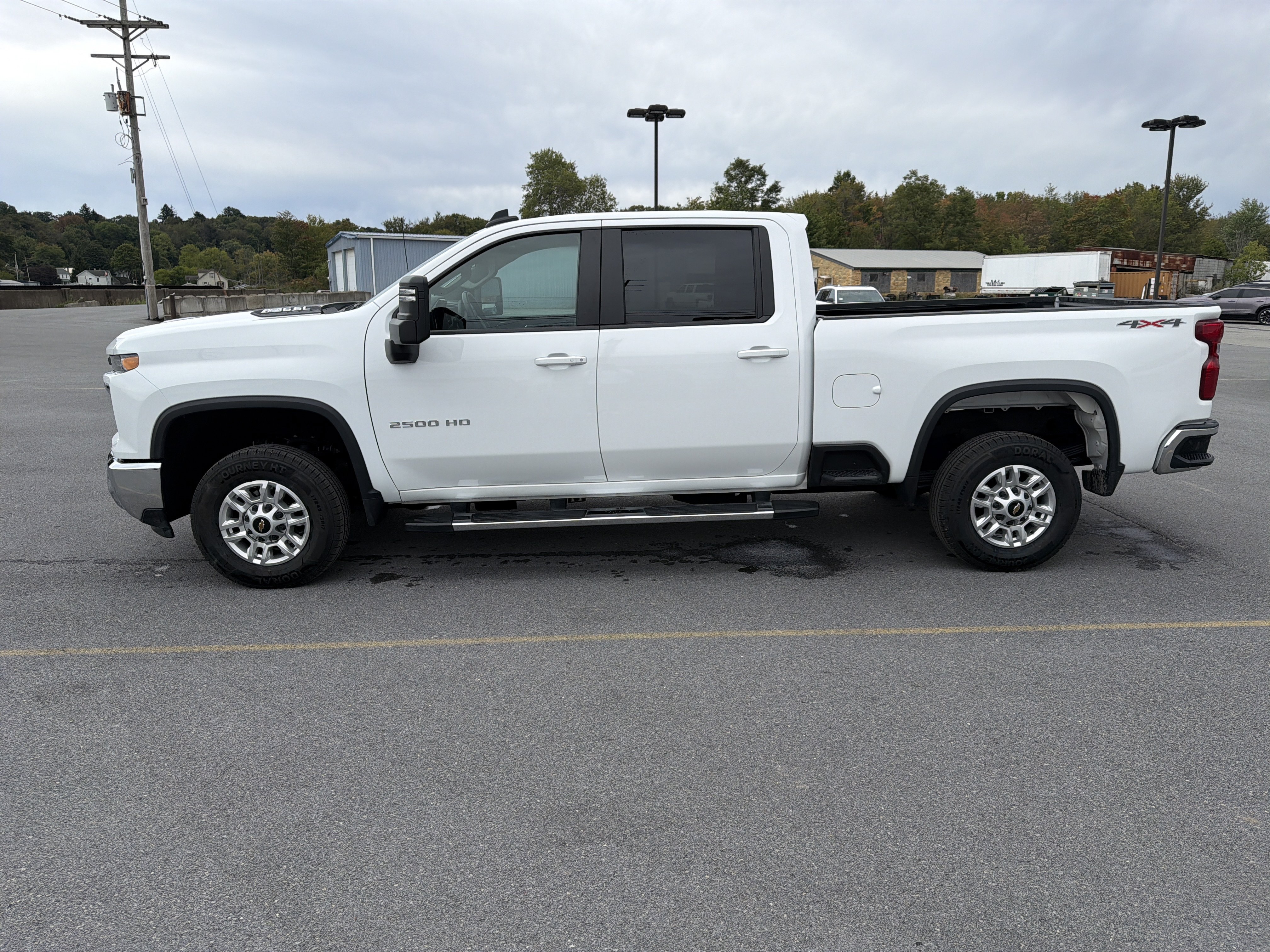 Used 2026 Chevrolet Silverado 2500 LT AWD/4WD image 12