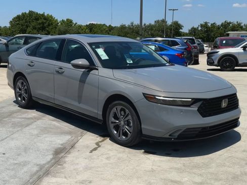 Used 2024 Honda Accord EX-L image 28