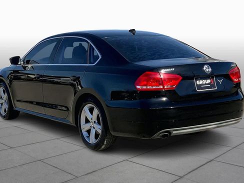 Used 2015 Volkswagen Passat 1.8T SE image 11