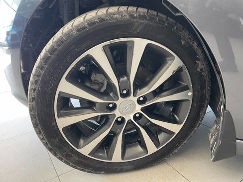 Used 2018 Hyundai Elantra GT image 12