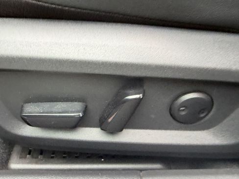 Certified 2022 Nissan Rogue SL FWD image 6