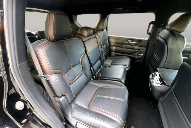 Certified 2025 Nissan Armada SL AWD/4WD image 20