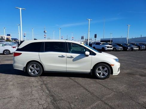 Used 2019 Honda Odyssey EX-L image 2