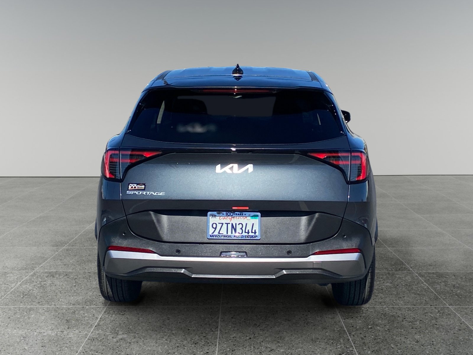 Used 2026 Kia Sportage EX FWD image 4