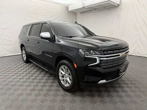 Used 2021 Chevrolet Suburban Premier AWD/4WD image 4