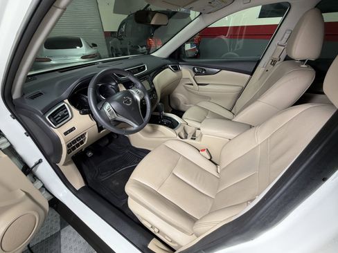 Used 2016 Nissan Rogue SL image 20