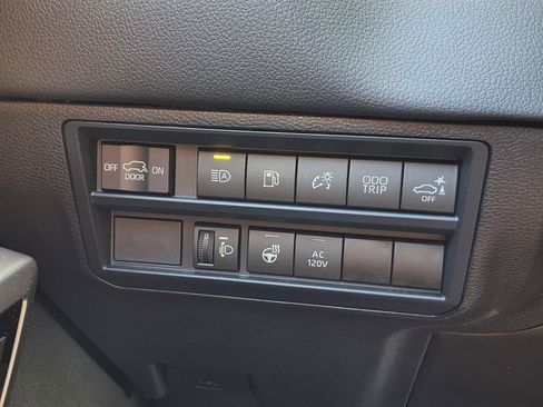 Certified 2025 Toyota Sequoia Limited w/ Tow Technology Package AWD/4WD image 15