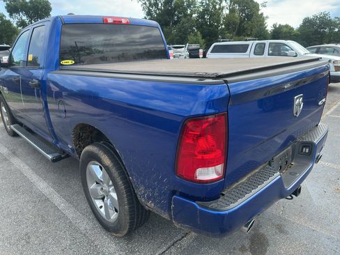 Used 2019 RAM 1500 Express w/ Express Value Package AWD/4WD image 5