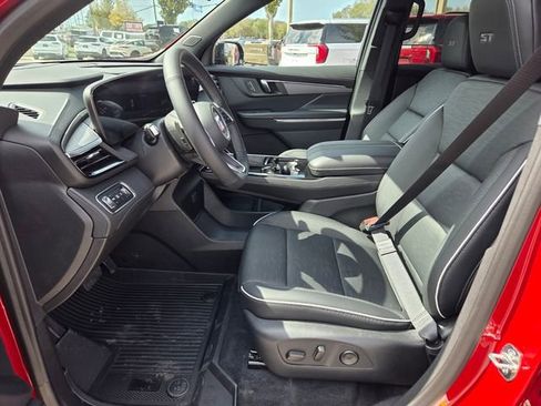 New 2026 Buick Enclave Sport Touring w/ Power Package image 4