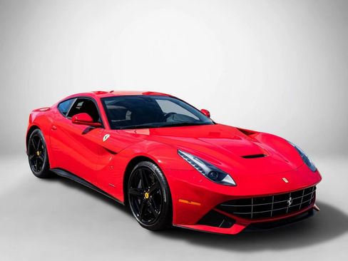 Certified 2017 Ferrari F12 Berlinetta RWD image 1