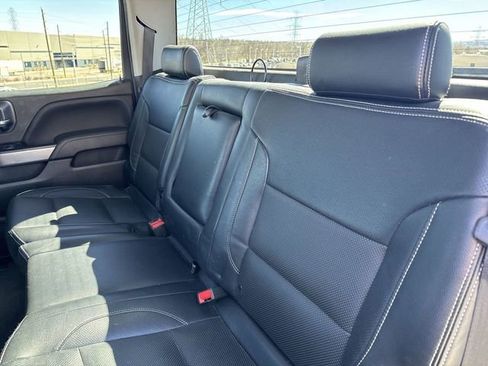 Used 2018 Chevrolet Silverado 1500 LT w/ All Star Edition image 24