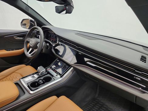 Used 2024 Audi RS Q8 w/ Black Optic Package AWD/4WD image 19