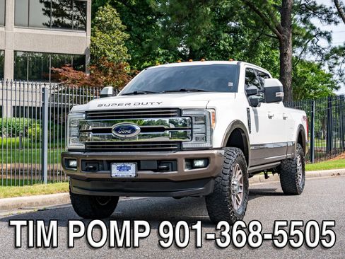 Used 2017 Ford F250 King Ranch w/ King Ranch Ultimate Package AWD/4WD image 2