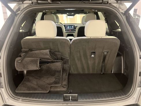 Used 2025 Kia Sorento SX Prestige image 28