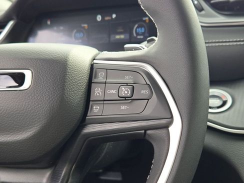 New 2025 Jeep Grand Cherokee L Altitude image 35