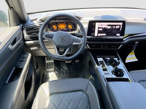 New 2024 Volkswagen Atlas Cross Sport SEL Premium R-Line AWD/4WD image 23