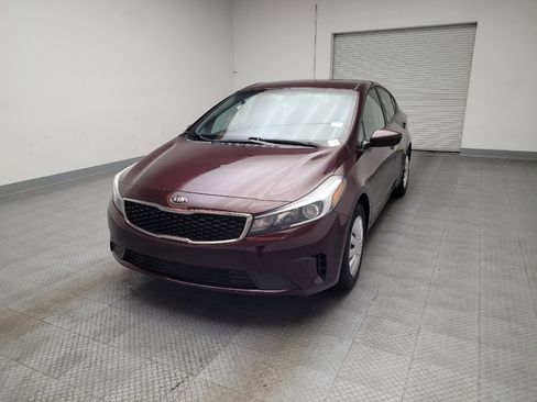 Used 2017 Kia Forte LX FWD image 15