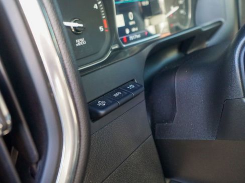 Used 2020 GMC Sierra 2500 Denali w/ Denali Ultimate Package image 23