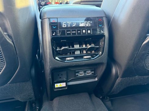 Certified 2024 Jeep Grand Cherokee L Summit image 29