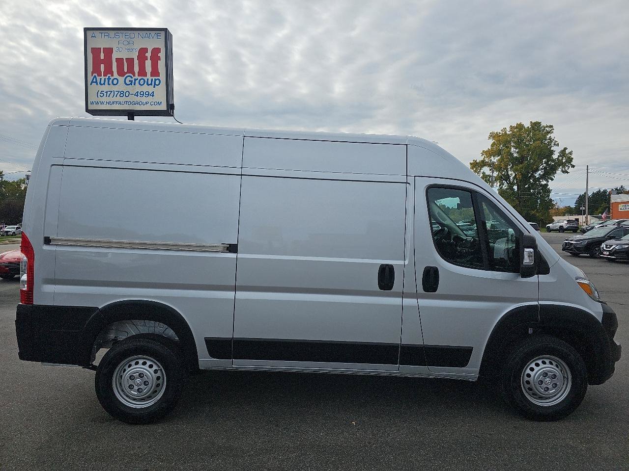 Used 2026 RAM ProMaster 1500 w/ Safety Group FWD image 2
