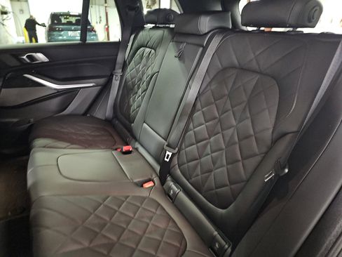 New 2026 BMW X5 xDrive40i w/ M Sport Package image 15