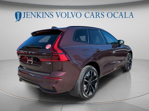 New 2026 Volvo XC60 T8 Plus image 3