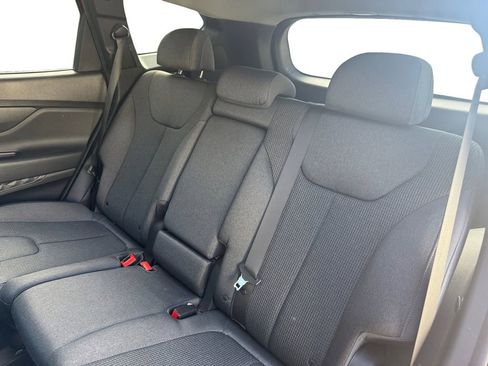 Used 2022 Hyundai Santa Fe SEL FWD image 13