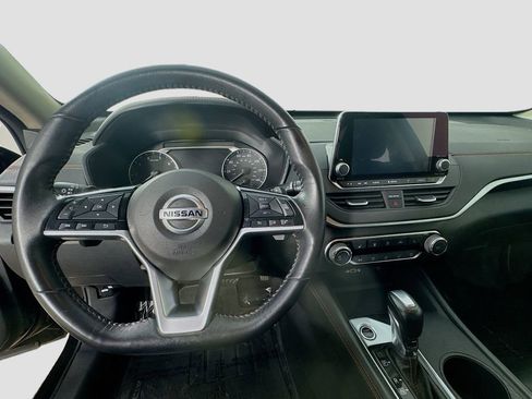 Used 2021 Nissan Altima 2.5 SR w/ SR Premium Package AWD/4WD image 13