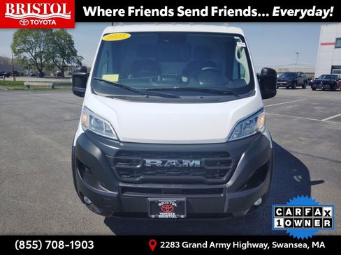 Used 2025 RAM ProMaster 2500 w/ Convenience Group FWD image 2