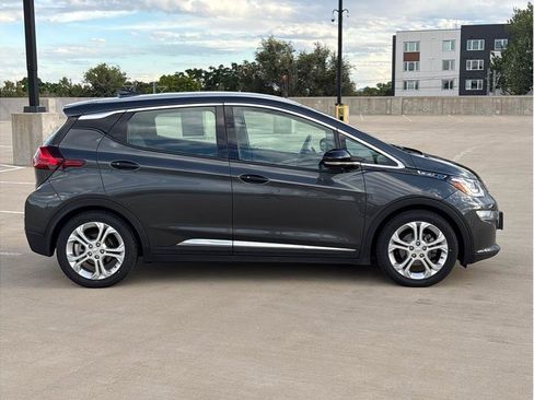 Used 2019 Chevrolet Bolt LT image 9
