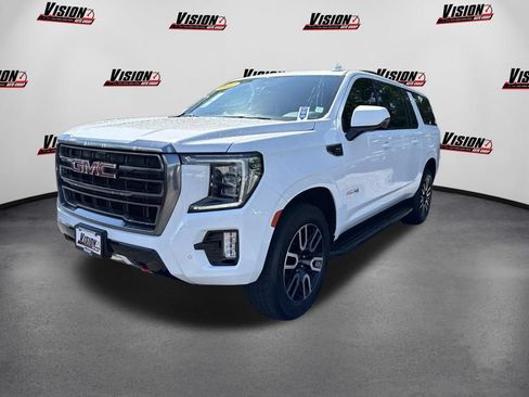 Used 2022 GMC Yukon XL AT4 AWD/4WD image 1