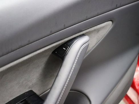 Used 2020 Tesla Model 3 Long Range image 19