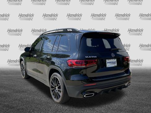 Certified 2023 Mercedes-Benz GLB 250 image 9