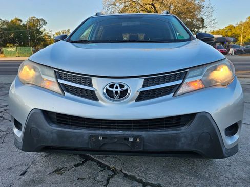 Used 2014 Toyota RAV4 LE image 5