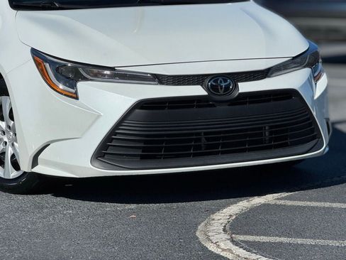 Used 2024 Toyota Corolla LE image 13