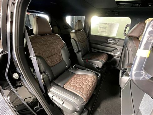 New 2026 Nissan Armada Platinum AWD/4WD image 22