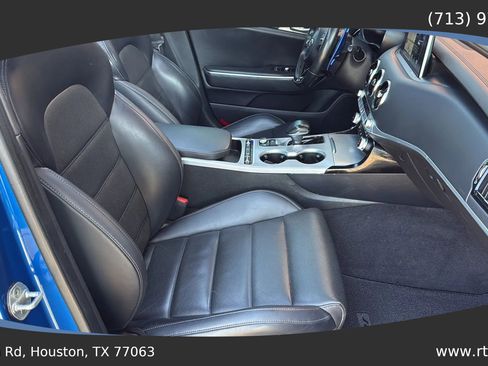 Used 2019 Kia Stinger GT2 image 38