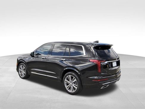 Certified 2024 Cadillac XT6 Premium Luxury w/ Technology Package image 3