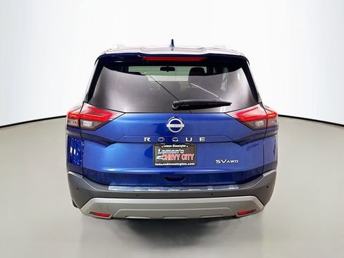 Used 2023 Nissan Rogue SV w/ SV Premium B Package image 7