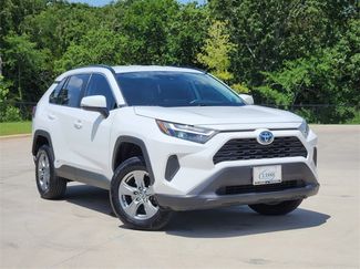 Used 2023 Toyota RAV4 XLE video 1